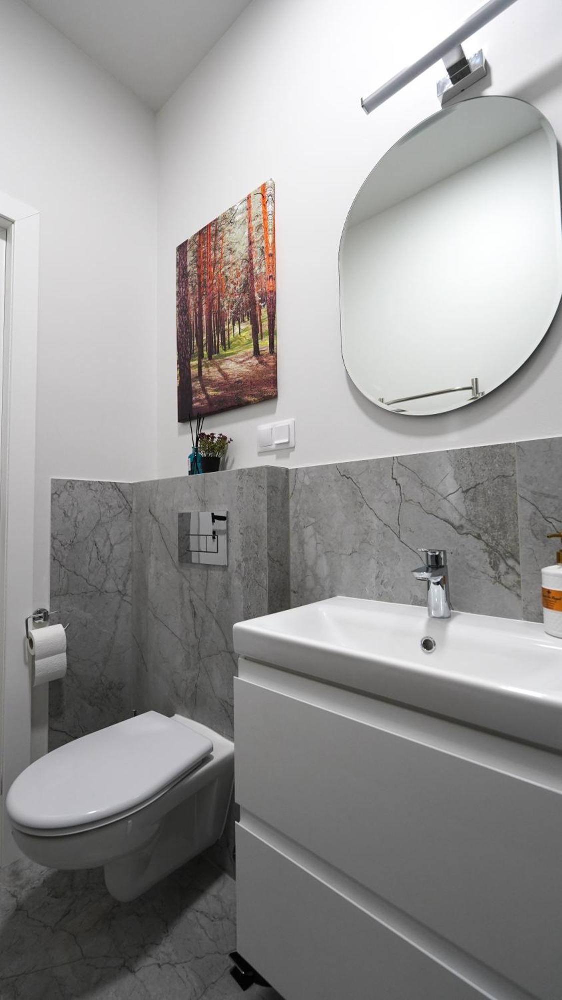 Amber Light Self-Check-In Apartments Kaunas Exteriér fotografie